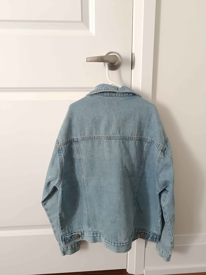 Women's Denim XS/S Jacket - Never Worn! - photo 3