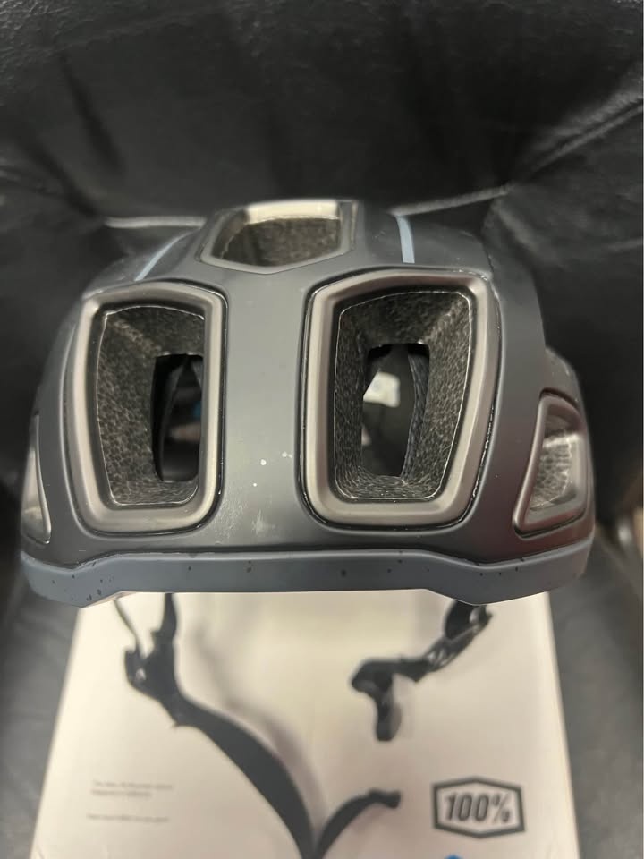 100% Altec Bicycle / E-Bike Helmet XS/SM New - photo 4