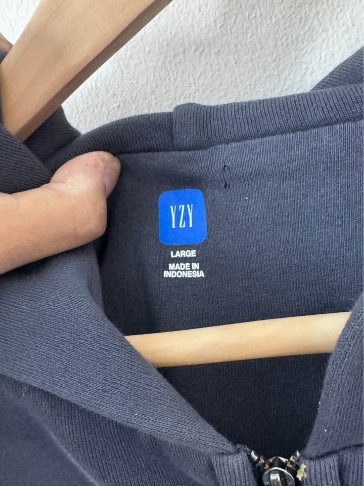 Yeezy Gap Zip Hoody - photo 2
