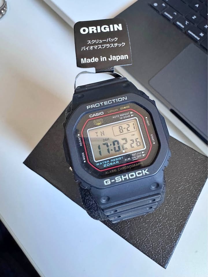 Casio Gshock DW5000r Watch