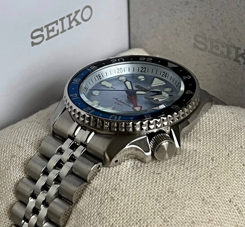 Seiko Men’s 5 Sports GMT Automatic Watch (SSK029K1) NEW - photo 2