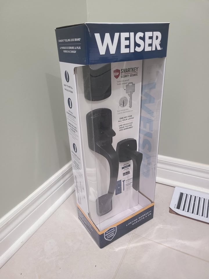 Weiser Prague Handleset with Smartkey Deadbolt - photo 2