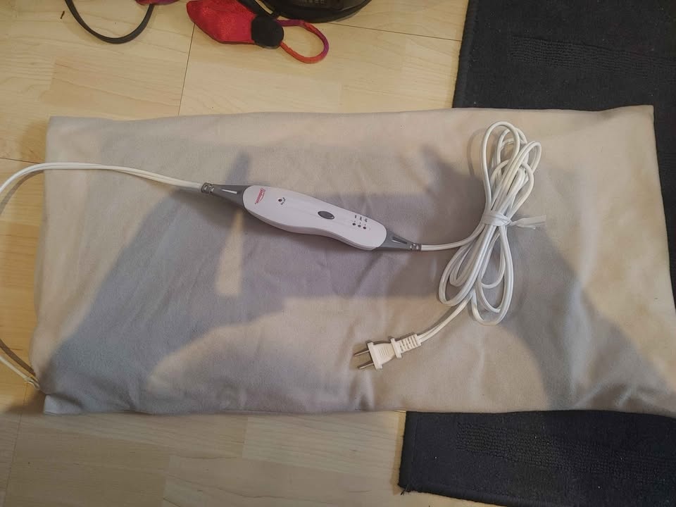 🧡Sunbeam Heating Pad with Auto Off - Washable Cover - photo 2