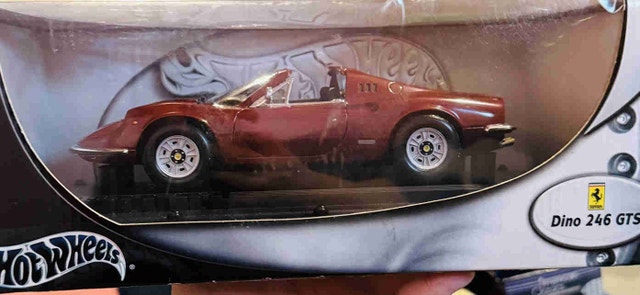 Hot Wheels 1:18 Ferrari Dino 246 GTS (2002) – In Box