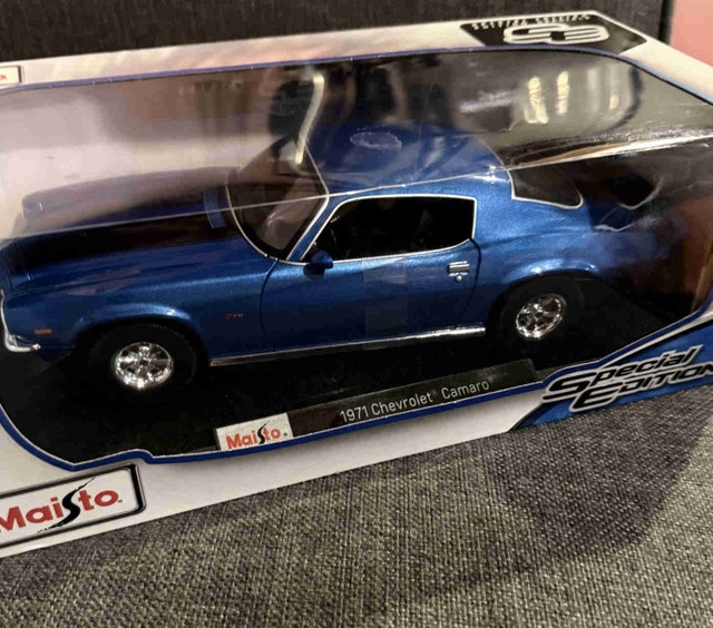 Maisto 1:18 1971 Chevrolet Camaro Special Edition