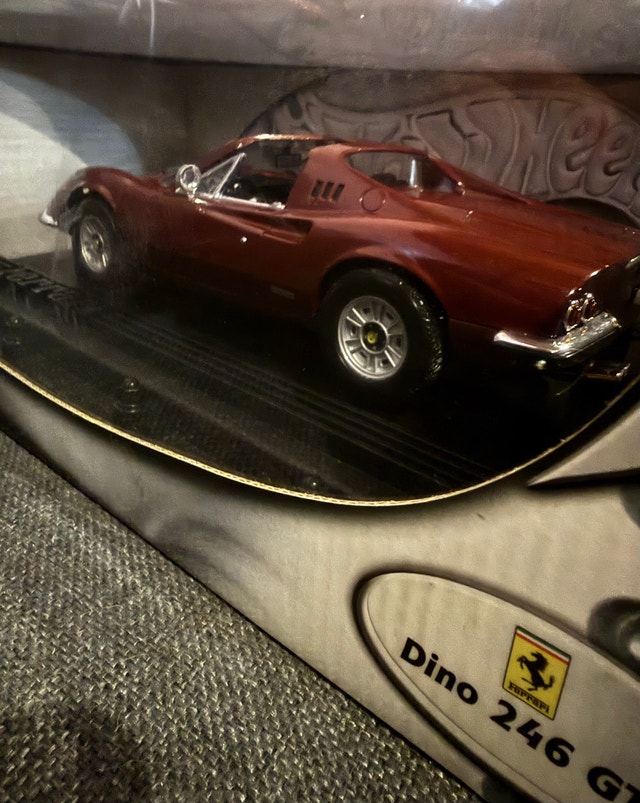 Hot Wheels 1:18 Ferrari Dino 246 GTS Diecast - photo 2
