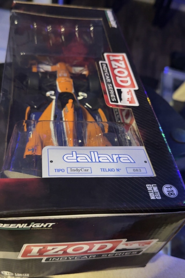 2012 Greenlight IZOD Indy Car Series Limited Edition - photo 2