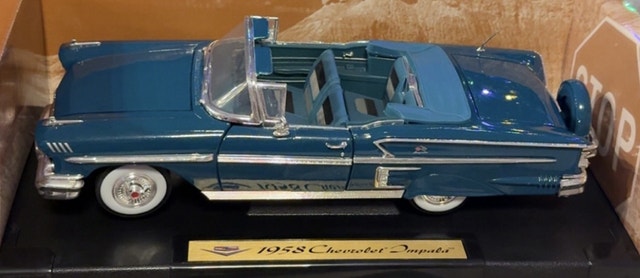 1958 Chevrolet Impala Aegean Turquoise Metallic - photo 4