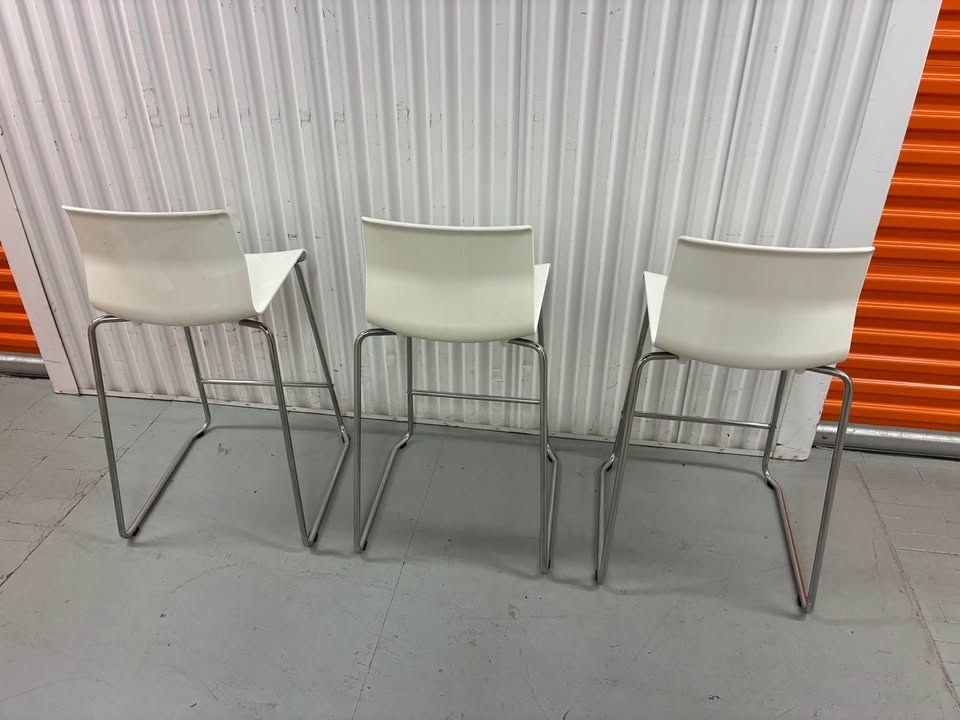 Set of 3 White IKEA GLENN Barstools - photo 2