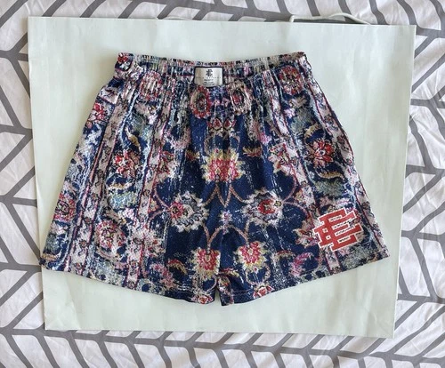 Eric Emanuel Persian Rug Shorts Sz M 100% Authentic
