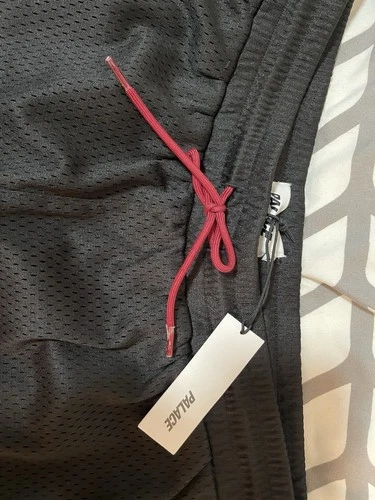 Palace Basketball Shorts Black & Red Sz M 100% Authentic Brand N - photo 5