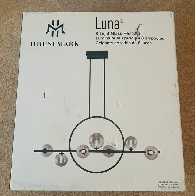 NEW IN BOX LIGHTING FIXTURE NEW IN BOX