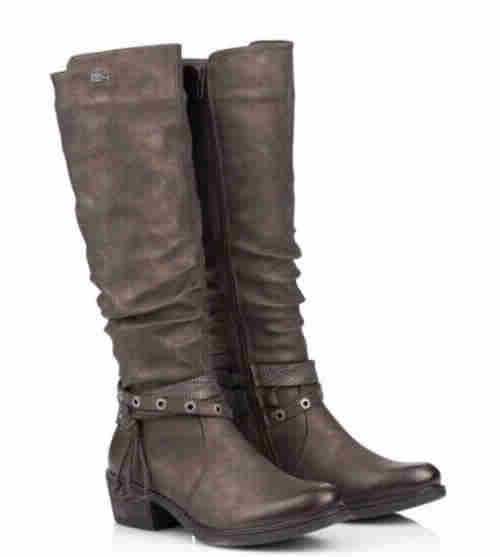 NEW Woman’s Sz 9 fur lined Boots
