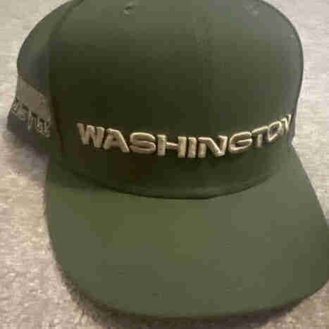 Washington Commanders Hat - New Era, Size 7 3/8