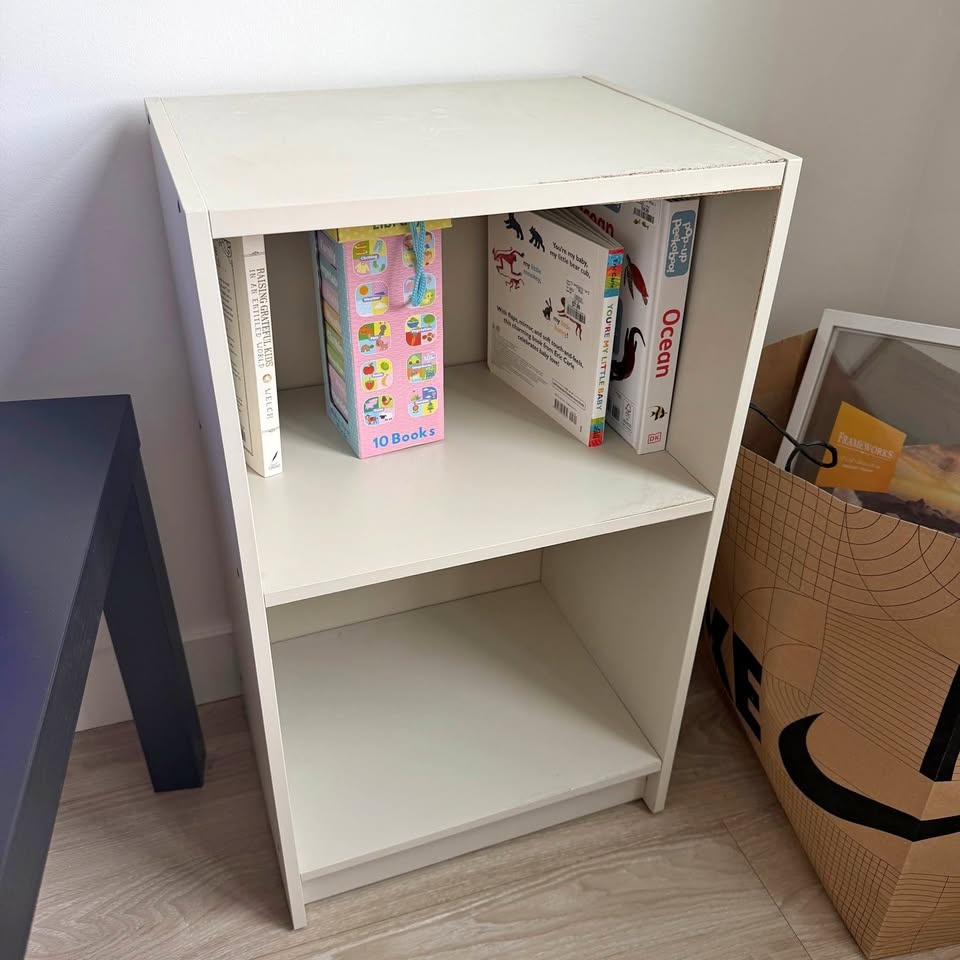 Bookshelf