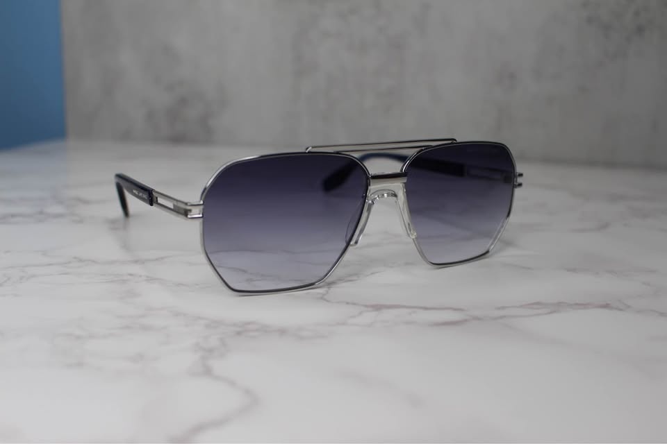 Marc Jacobs Dark Blue Shaded Navigator Men's Sunglasses MARC 748