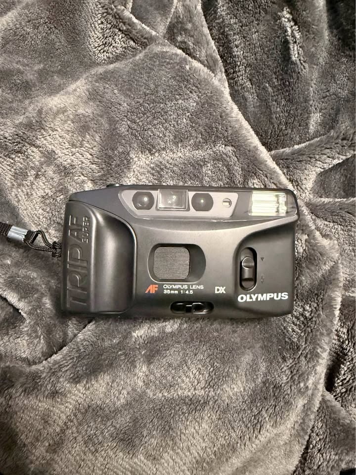 Olympus Trip AF Super 35mm Film Camera