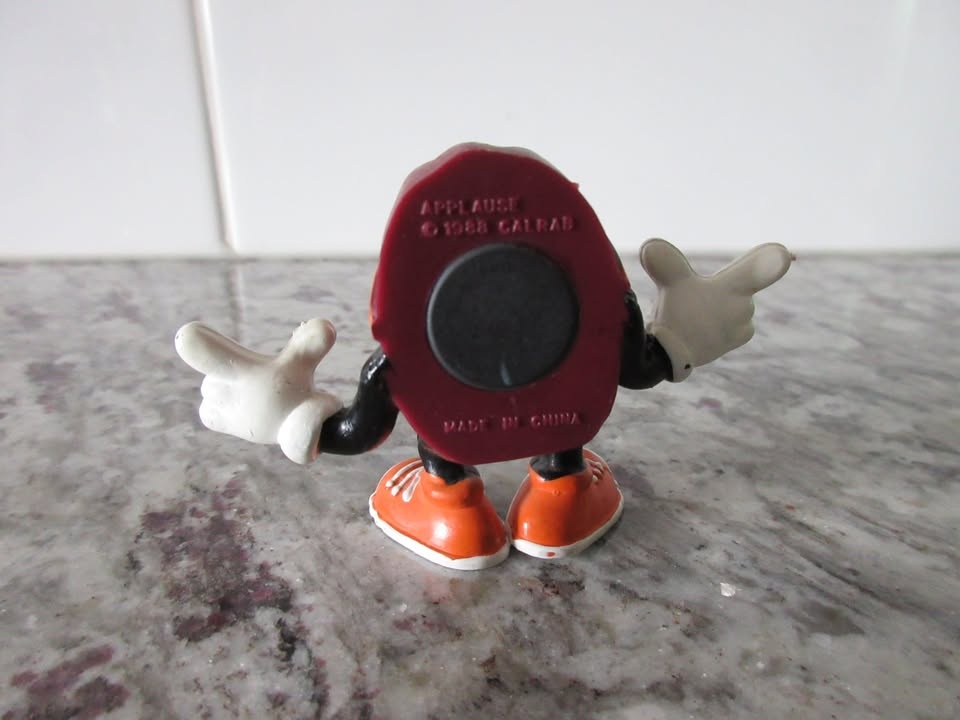 Vintage California Raisin Magnet - photo 4