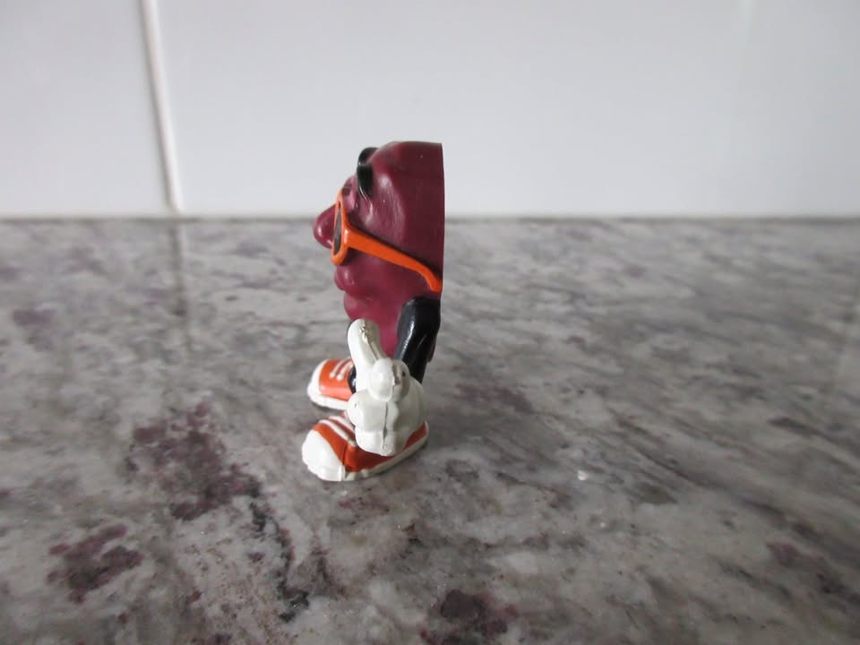 Vintage California Raisin Magnet - photo 5