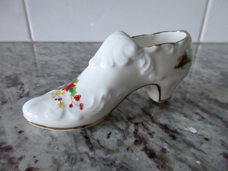 Royal Albert "Poinsettia" Shoe