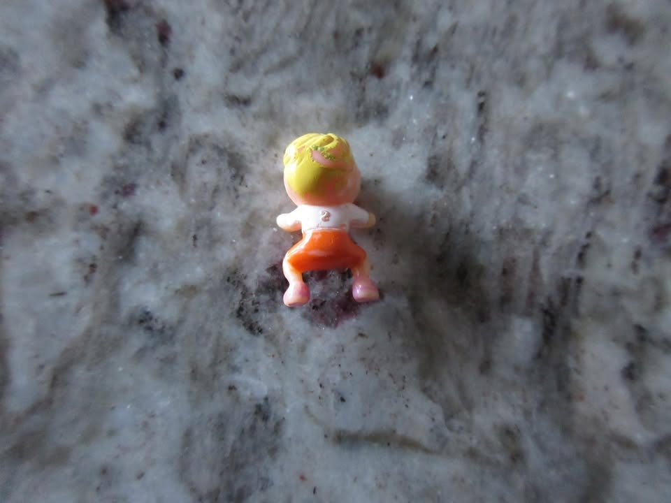 Random Polly Pocket Replacement Pieces - photo 4