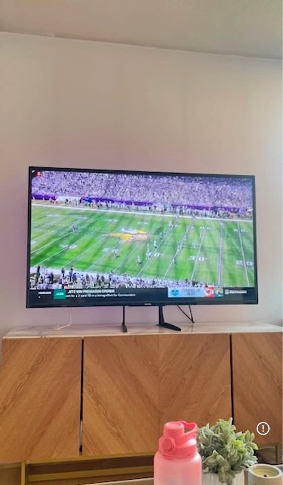 50” TV