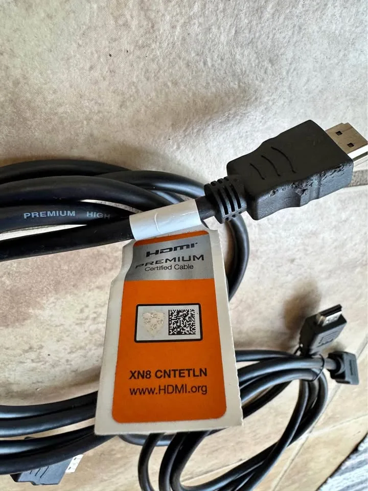 Certified 8k HDMi Cables (2pc) thumbnail