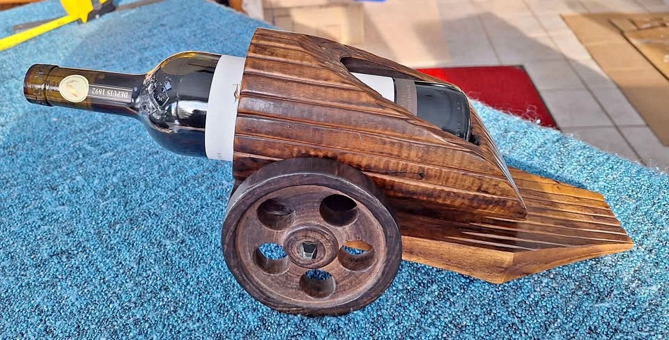Canon Design Wooden Bottle Caddy