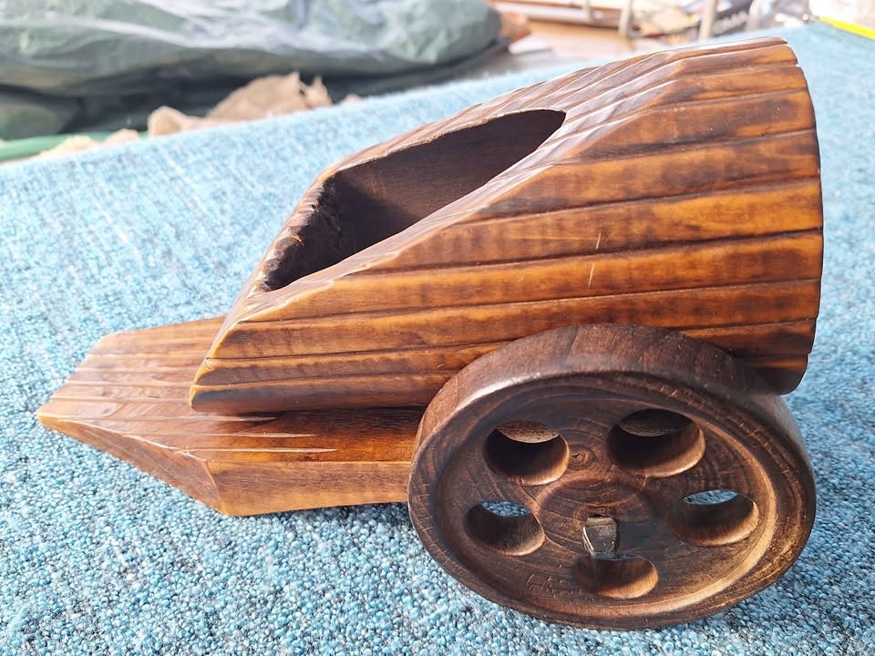 Canon Design Wooden Bottle Caddy - photo 2