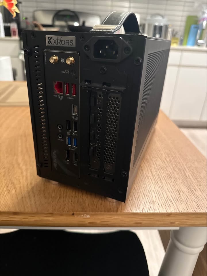 Mini-ITX Gaming PC - Ryzen 5 8500G / RTX 3060 / 32GB DDR5 - photo 2