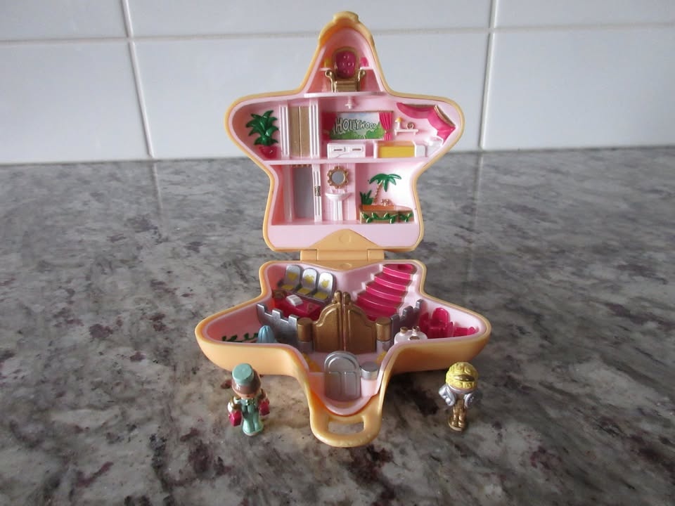 1992 Polly Pocket "Hollywood Hotel" Playset - photo 2
