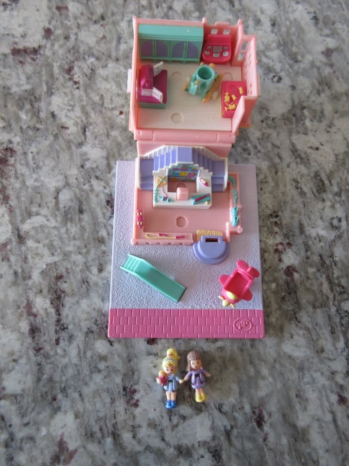 Vintage Polly Pocket Pollyville Collection - photo 2