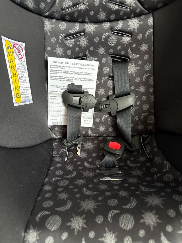 Cosco Scenera NEXT Convertible Car Seat - photo 2