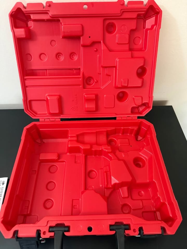 Milwaukee Drill Hard case - photo 2