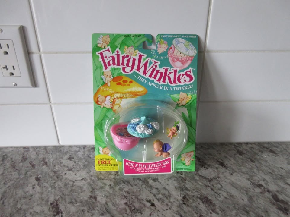 Vintage Fairywinkles Hide N Play Jewelry Box - photo 2
