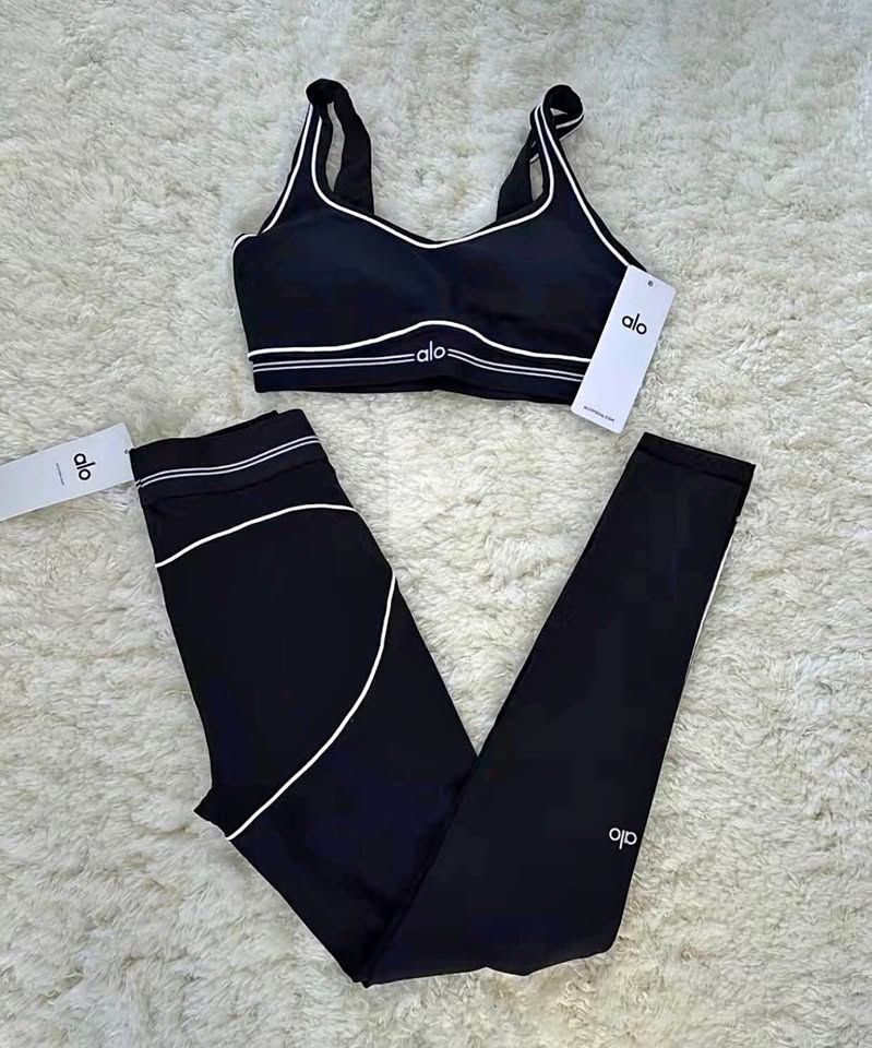 Alo Black & White Trim Activewear Set Sports Bra Leggings M