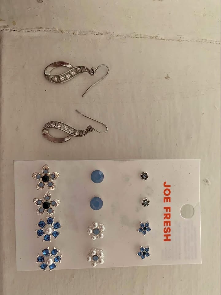 Joe Fresh Earrings - photo 2