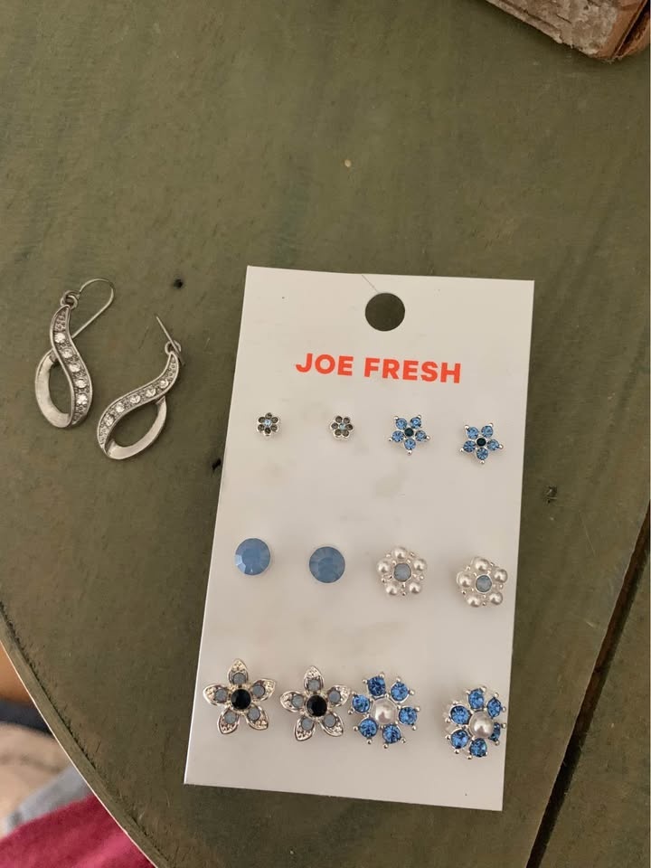 Joe Fresh Earrings