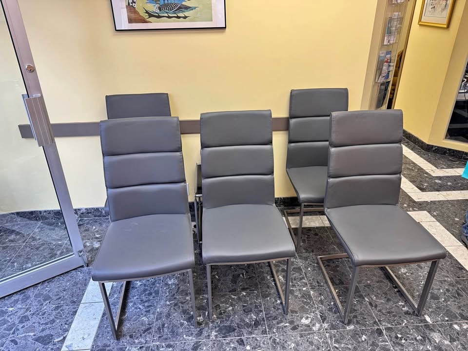 5 Grey Office Chairs