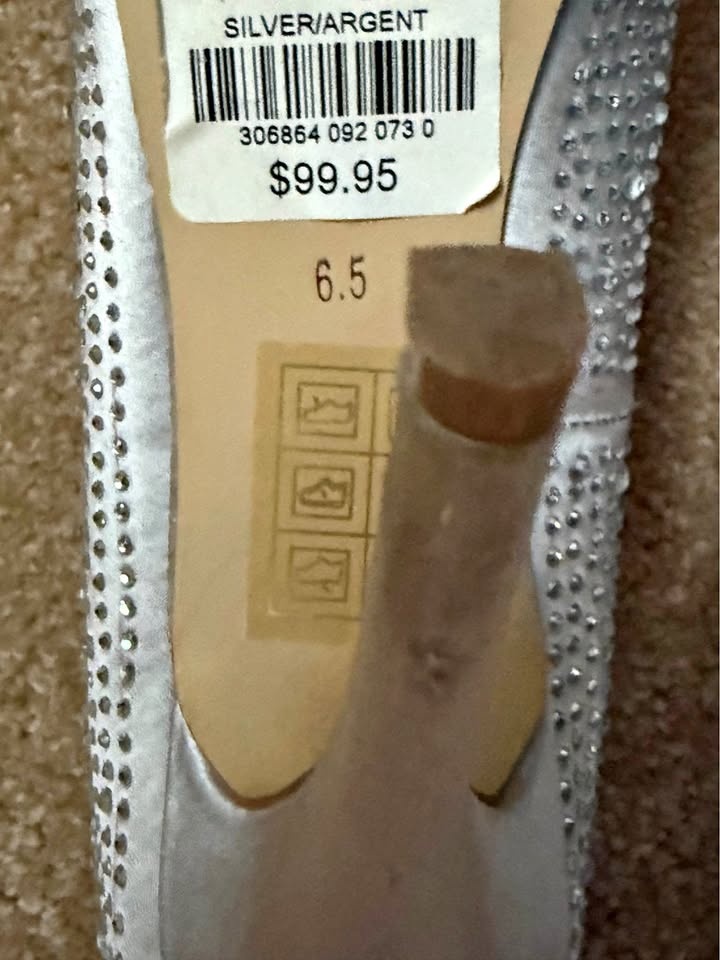 High heel sparkling shoes narrow foot, size 6.5