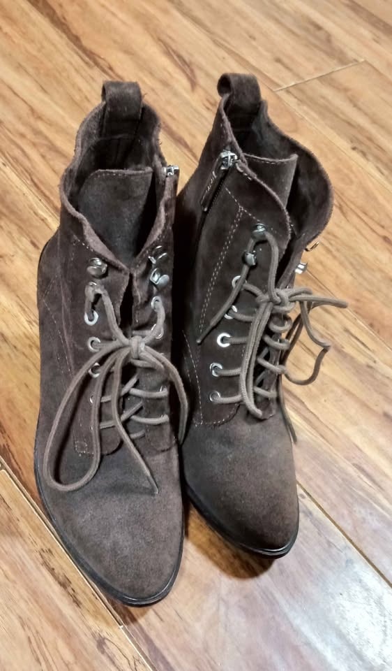 Brown Boots - photo 3