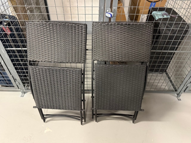 2 Patio Chairs