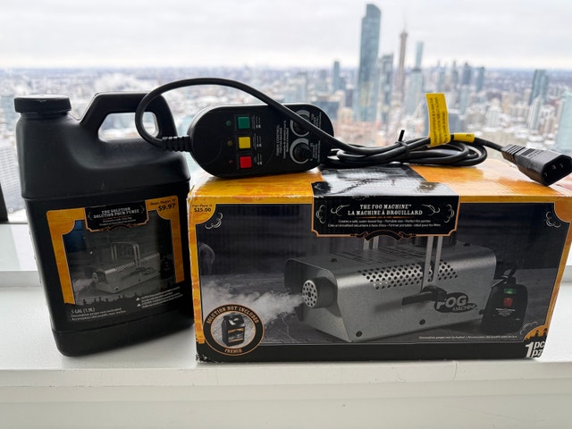 Brand new Fog Machine and Fuel