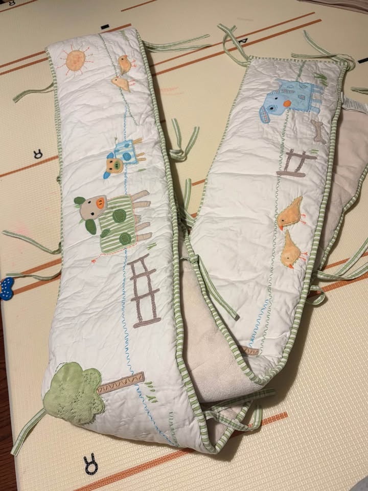 Pottery Barn Crib Bumper Liner - photo 5