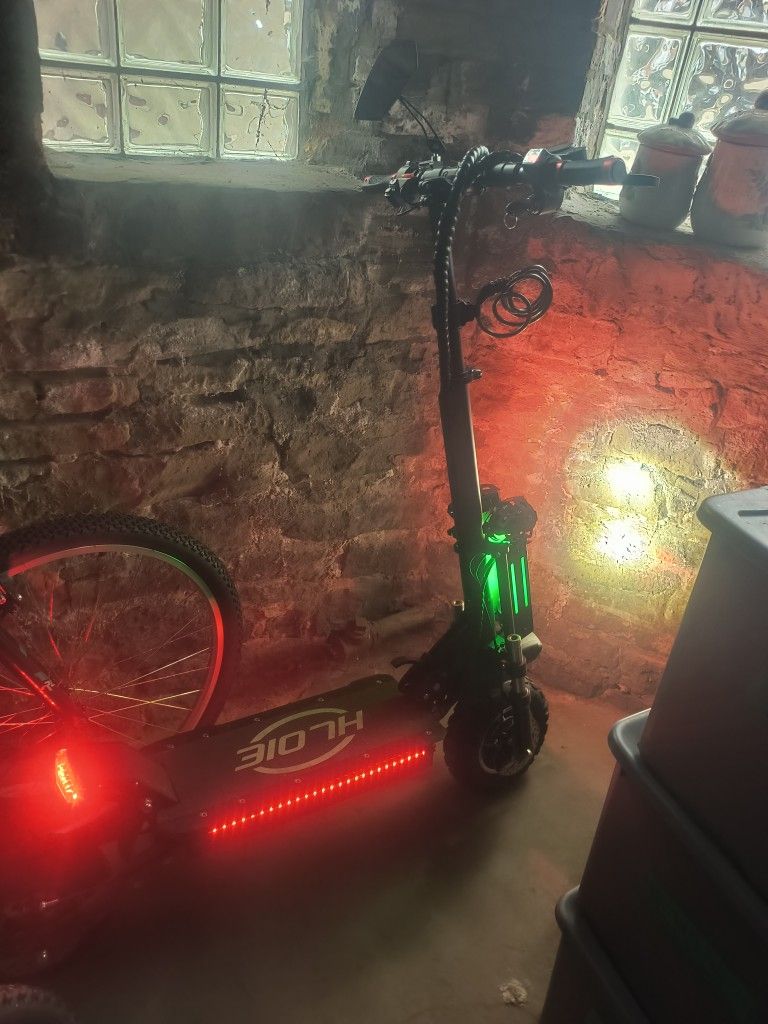 Practically New Electric Scooter - 50 MPH, 77 Miles