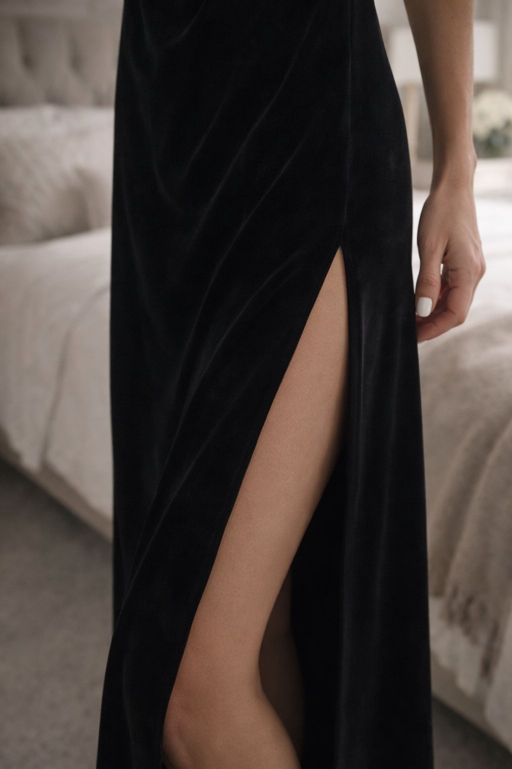 Finesse USA Black Stretch Velvet Maxi Skirt - Size Small