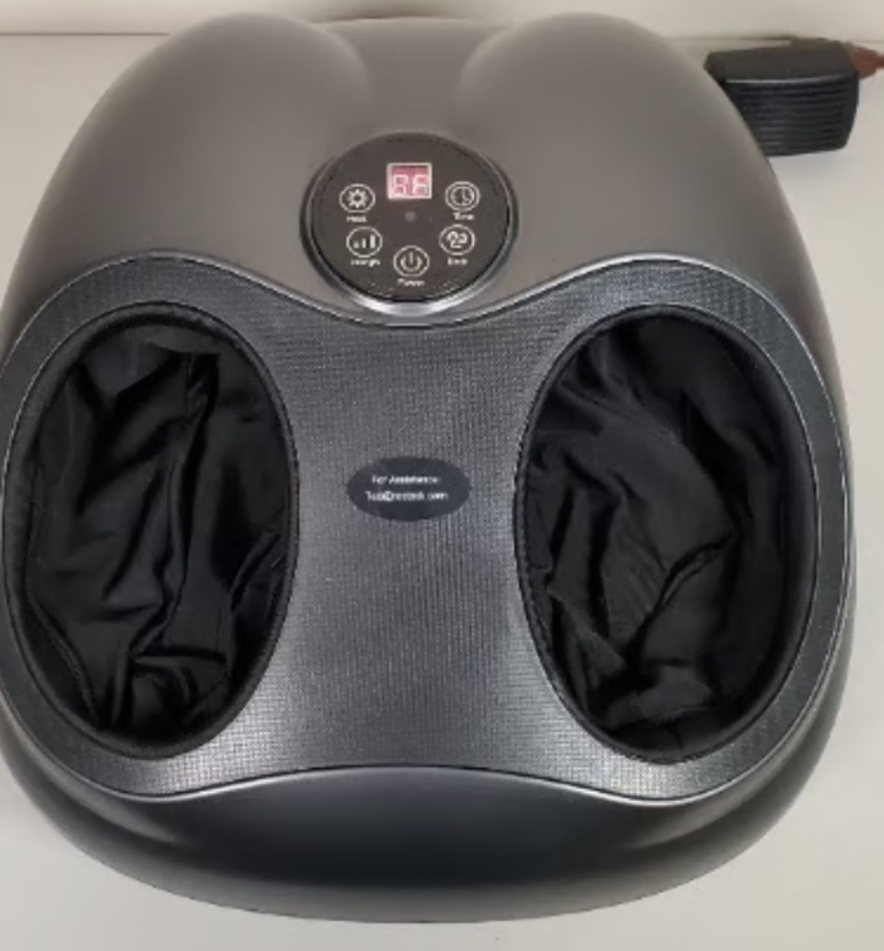 Resteck Shiatsu Foot Massager w/ Heat - Excellent Cond. - photo 3