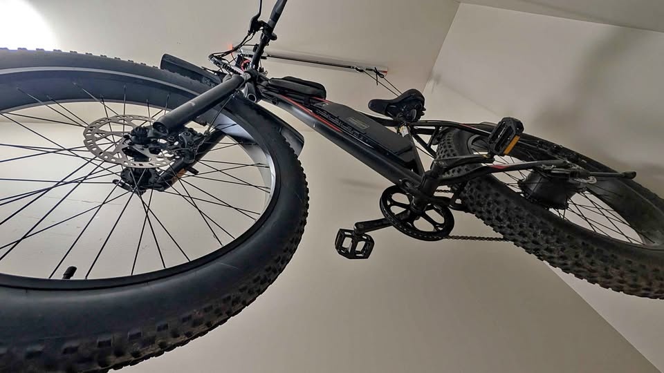 All-Terrain Electric Fat Bike – Excellent Condition & Ready to R