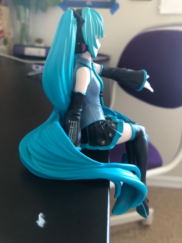 Hatsune Miku Noodle Stopper Figure - Sitting Design - photo 4