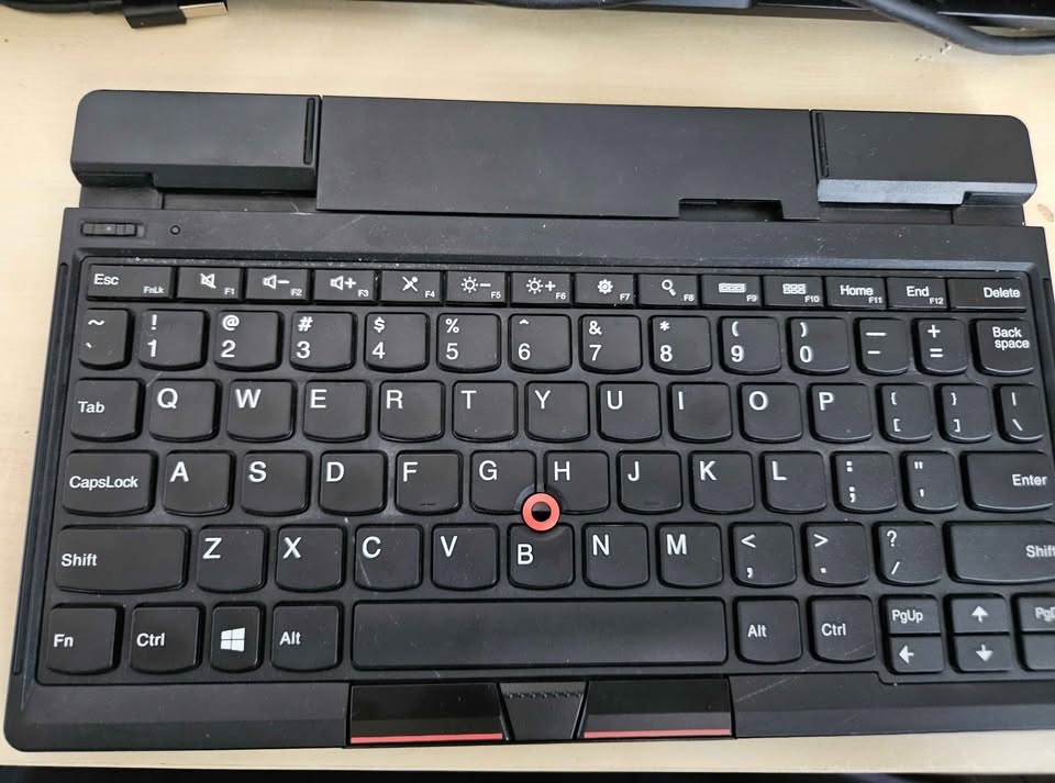 Lenovo ThinkPad Tablet 2 Bluetooth Keyboard - photo 3